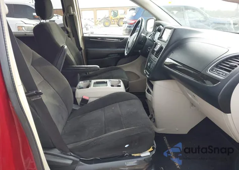 2013 Chrysler Town & Country Touring из США, поврежденный, VIN 2C4RC1BG3DR565417